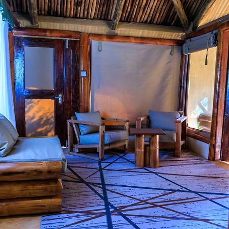 Samburu Elephant Lodge Isiolo Esterno foto