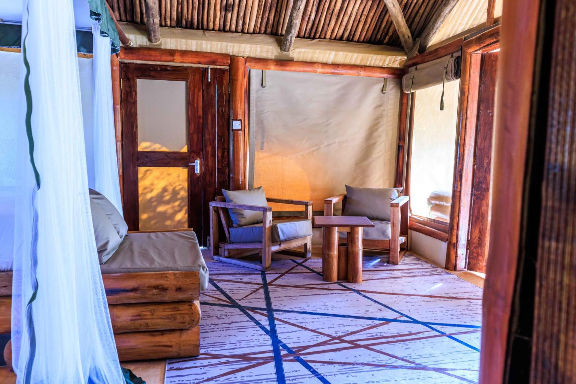 Samburu Elephant Lodge Isiolo Esterno foto