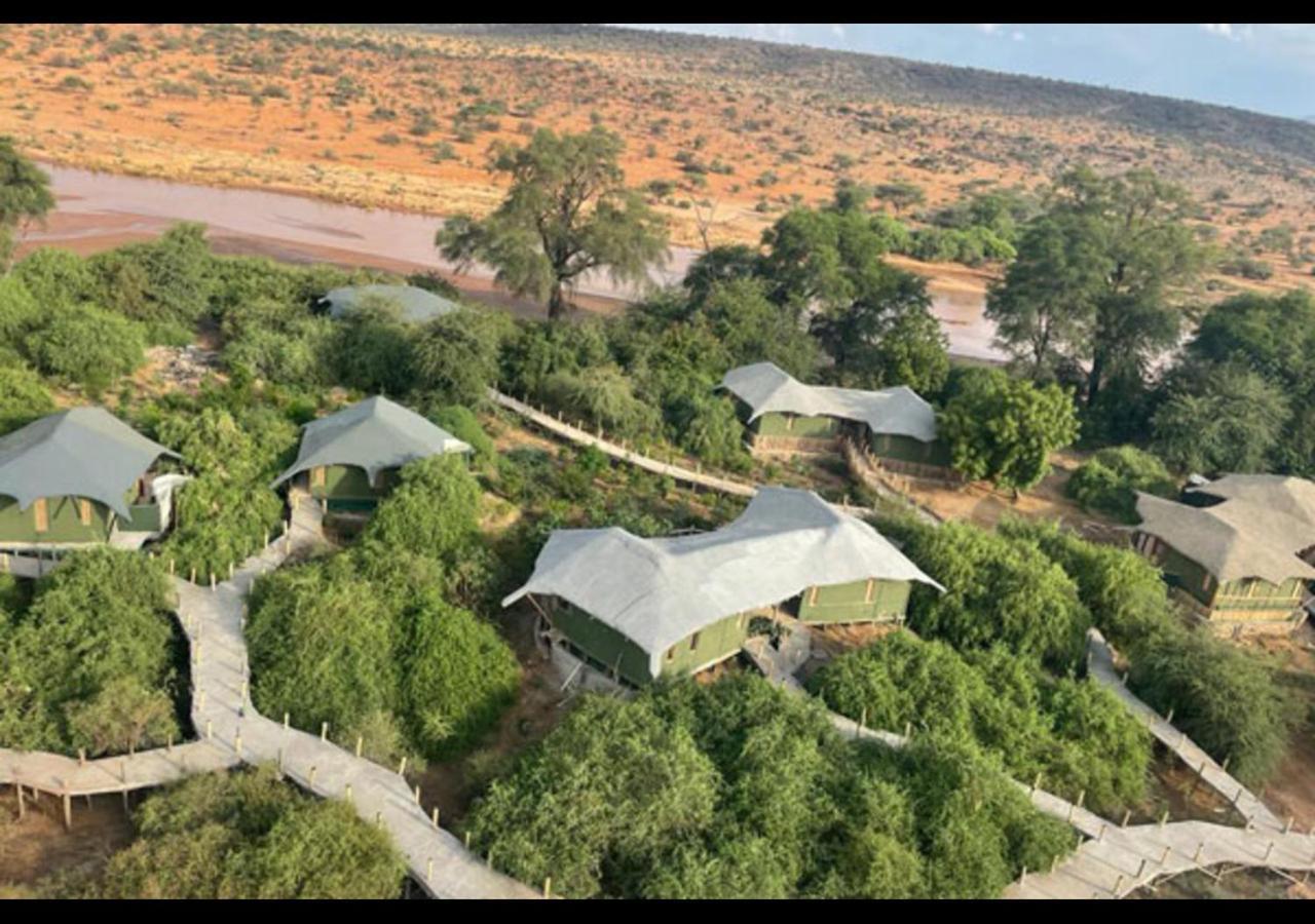Samburu Elephant Lodge Isiolo Esterno foto